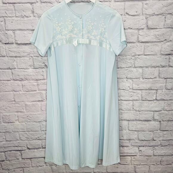 Vintage Peignoir Shadowline Robe Baby Blue Size S MCM Bow Midi 60s Short Sleeve - Picture 1 of 5